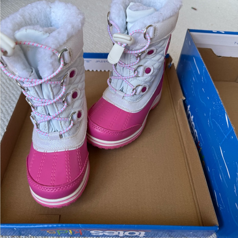 Totes Pink and White Kids Snow Boots